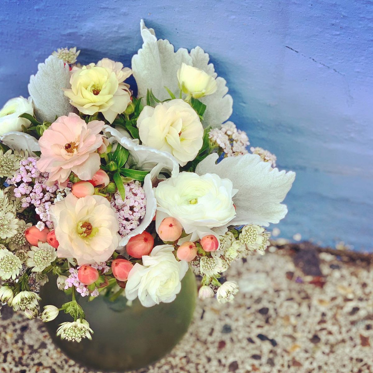 northrupstation's tweet photo. Want to learn something new? How about the art of floral design? The Floral Design Institute is offering online classes. For years we've had their students stay at our hotel &amp; bring us beautiful arrangements to display at our front desk. 

LEARN MORE:  https://t.co/dOIk2nui2K https://t.co/Ju0JnWcWFO