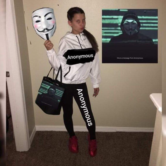 sooyads's tweet image. #Anonymous  "infelizmente, não confiamos na sua organização corrupta pra fazer justiça, então estaremos expondo seus muitos crimes ao mundo. Nos aguarde"
Eu e metade do tt: