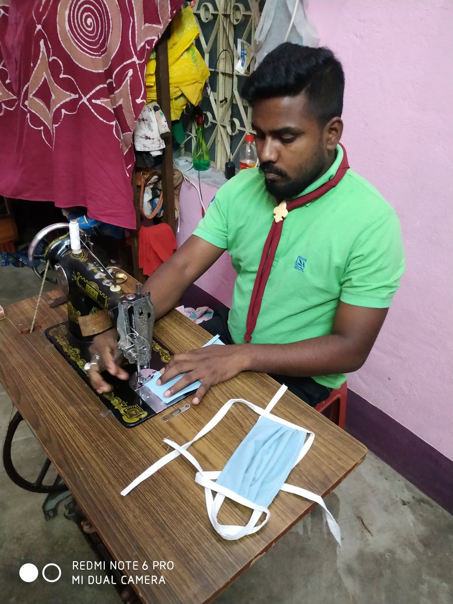 JayPrak18671272's tweet photo. #Day-11
#Date_31/05/2020
#Mask_Bank_Project
#Covid-19
#Bharat_scouts_and_Guides
#Eastern_Rly, #Malda District association
#Vivekananda Group @YASMinistry @siddhar94023053 @BabluGoswami30 @rkkaushik2012 @MoHFW_INDIA @RailMinIndia @RijuKiran https://t.co/6wrqcHMtmz