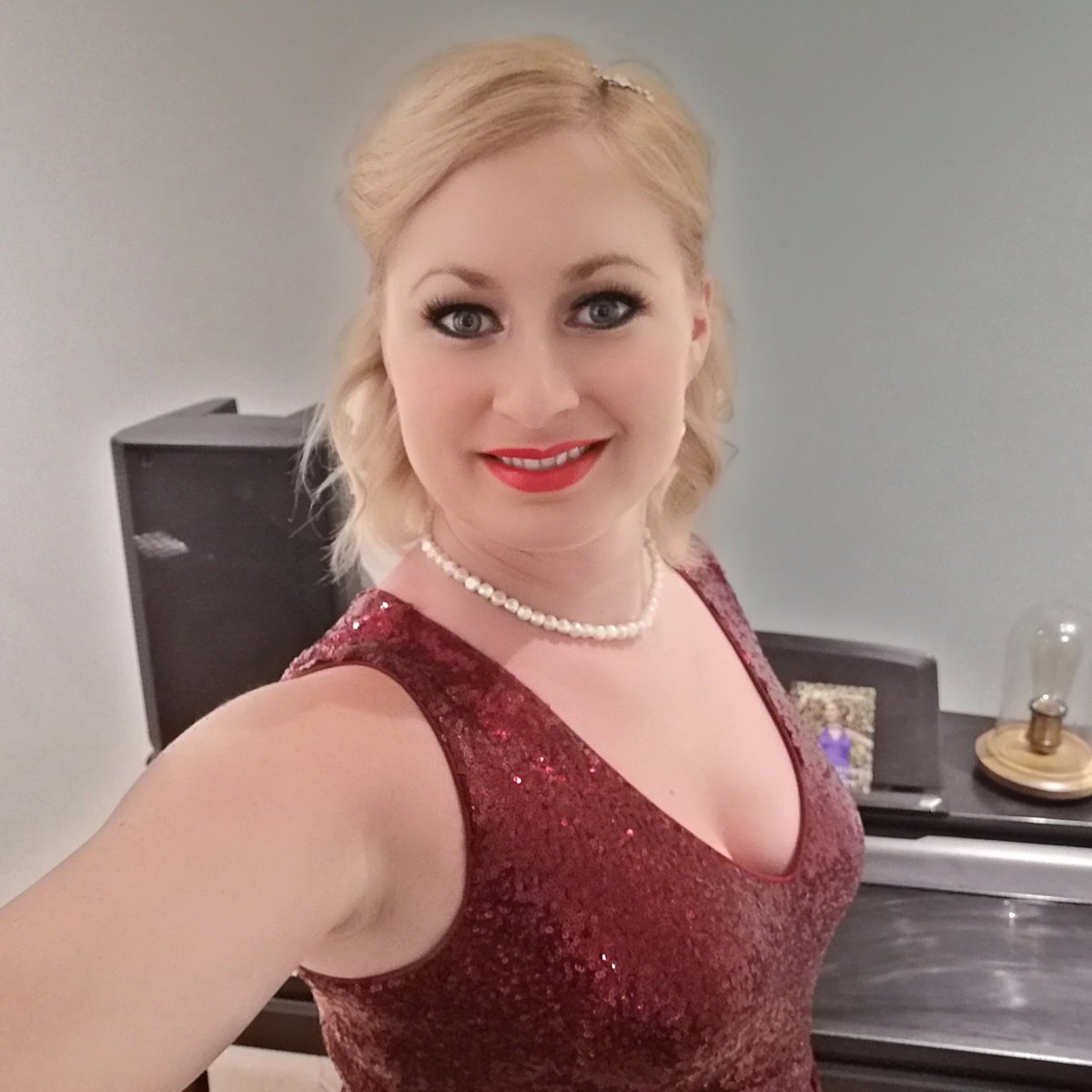 singerofthelake's tweet photo. Ready to go LIVE at 8pm on @CoronagigLive facebook page. Bringing you a selection of Classical Crossover and Musical Theatre Songs. Hope to see you there xXx #stayathome #lockdown #joinin #coronagig #singerofthelakes https://t.co/CEqUNLPiEl