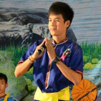 SuphakonMay4's tweet photo. ดีใจหลายครับ ตอนนั้น
รูปนี้เป็นรูปแรกที่ผมได้ยอดไลด์ถึง100คน อิอิ😍 https://t.co/TNETyzYRFw
