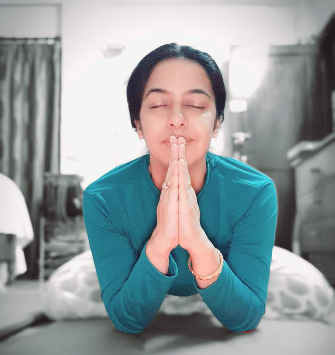 APratishtha's tweet photo. Gratitude is the best way to be happy ! उस प्रभु को धन्यवाद। - Acharya Pratishtha 

#TodayzPractice #AajkaAbhyas #Yogsadhna https://t.co/v7jGO5obHE