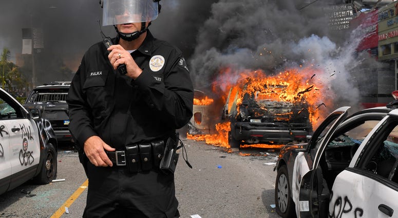 La alcaldesa de Chicago ordena restringir el acceso al centro de la ciudad además de llamar a la Guardia Nacional.