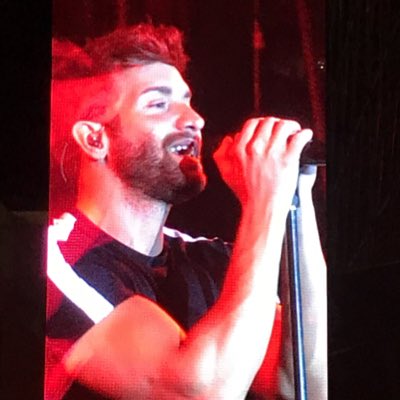 lu_raqz's tweet photo. ¡Feliz cumpleaños Pablito! ❤️ Que tu luz nunca se apague y que el amor y la felicidad te sigan en todas partes, te quiero! 💞✨🇧🇷
Gracias por los momentos increíbles del #TourPrometo2020 fue mi pedacito de felicidad en este año. https://t.co/XlSwT3oB8C