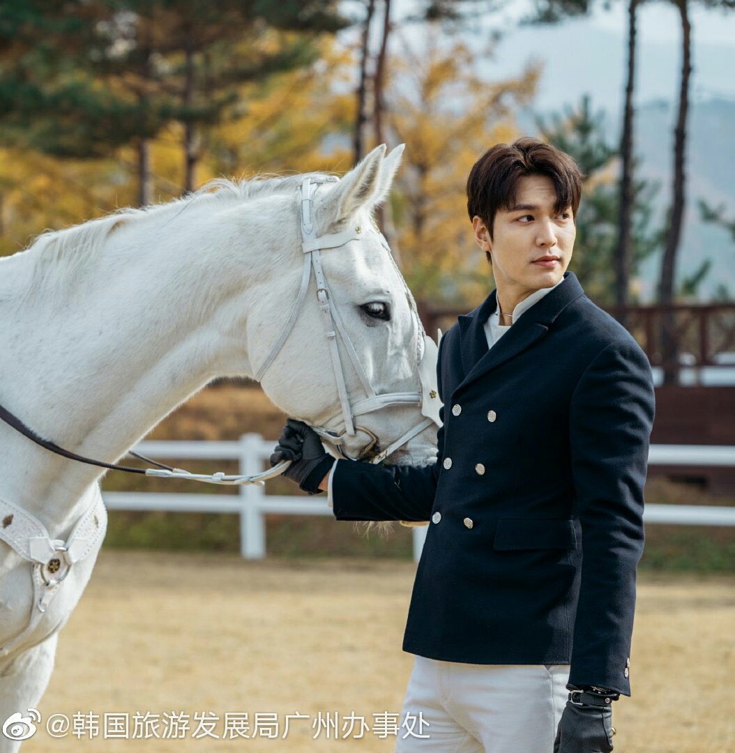 в какой дораме снимался минхо. ли мин хо в сериале король. Lee min ho и его жена 2020. ли мин хо 2020 дорама король. мин хо хваран.