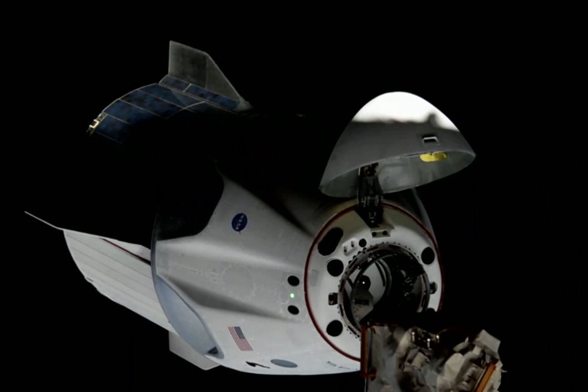 scasey1960's tweet photo. The entire NewSpace industry rejoices in the accomplishments of the SpaceX team and its leadership.  A mere $4B of investor dollar and a ton of sweat have revolutionized space travel in the 21st century. #SpaceX https://t.co/J4eP0TJuW1