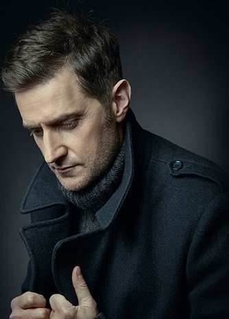 The curse ruled from the underground down by the shore
And their hope grew with a hunger to live unlike before

- Agnes Obel, The Curse

#SeductiveSunday