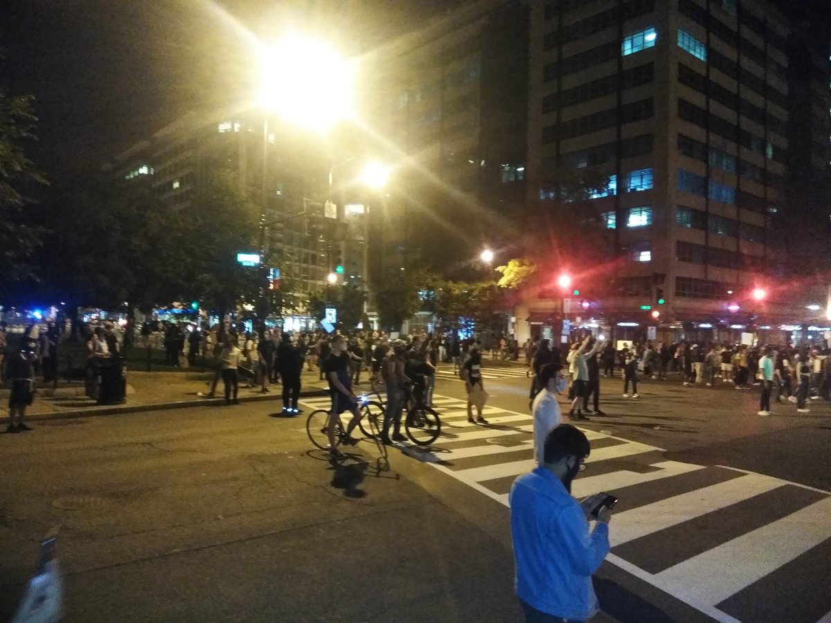 5thFloorMedia's tweet photo. My DCtonians didn't disappoint.... They came out strong and United... #DickCity #DCsBravest #DCprotest #HandsUpDontShoot https://t.co/yhSIhZOtGF
