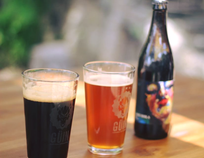 CervezaGuin's tweet photo. Faltan siete meses para Navidad. Faltan 153 días para que se acabe este año. Mientras tanto… 😬😬 https://t.co/zD74fes2KW