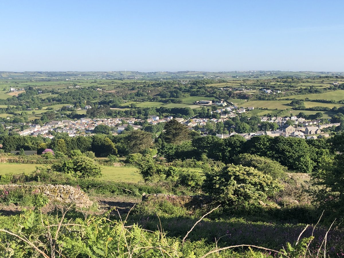 aydeecee12's tweet photo. Stunning views but way too windy for my liking! #Cornwall #bike #bikeride #weekend #strava #bikewanker #mtb #mountainbike #cannondale #fivetens #endura #cycling #Sunday #toowindy #cycle #offroad https://t.co/2T0b9SIh0N