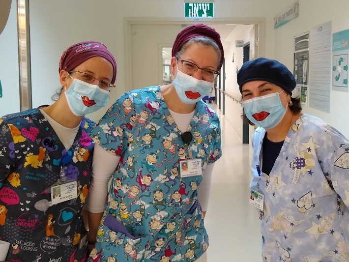 Our staff is following the Ministry of Health guidelines and wearing masks but we want to make sure you see our smiles!

In the photo: Nurses from our Lesley and Leon Berman Paediatric Dialysis Unit, from right to left, Rina Brami (Head Nurse), Yedida Revi and Orit Aylrov
