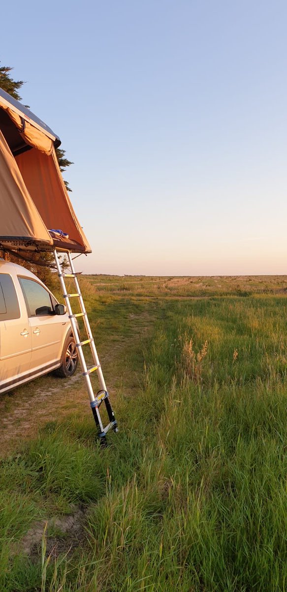 Lesmilletdu62's tweet photo. Notre joli spot pour la nuit 😍 #hautsdefrance #cotedopale #blogueurshdf #vanlife #tentedetoit #enfranceaussi https://t.co/pux0k6cZZ8
