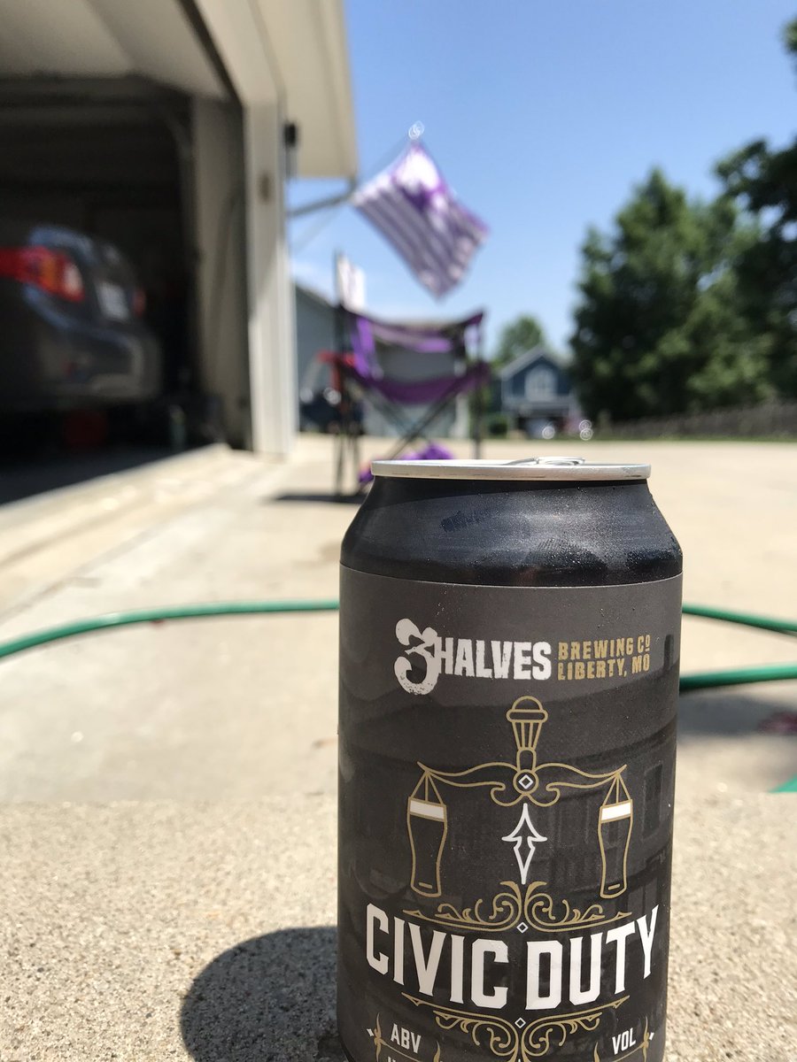 Little bit of landscaping and a Civic Duty by <a href="/3HALVESBrewing/">3HALVESBrewingCo</a> #drinklocal #craftbeer