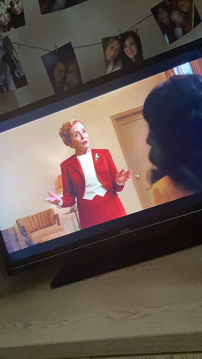 littledyson's tweet photo. Loving the new @netflix mini series #Hollywood @HollandTaylor is always on top form 🎬📣🎞 👏🏼@MsSarahPaulson https://t.co/O44FQZRmyK