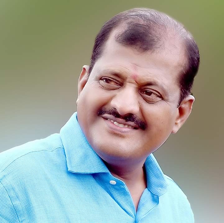 mishashikant's tweet photo. परभणी लोकसभा मतदारसंघाचे खासदार मा.श्री.संजयजी जाधव साहेब (#बंडूबॉस) यांना वाढदिवसानिमित्त मनपूर्वक हार्दिक शुभेच्छा.💐 #shivsena
@SanjayJadhavMP https://t.co/RHS2um8osK
