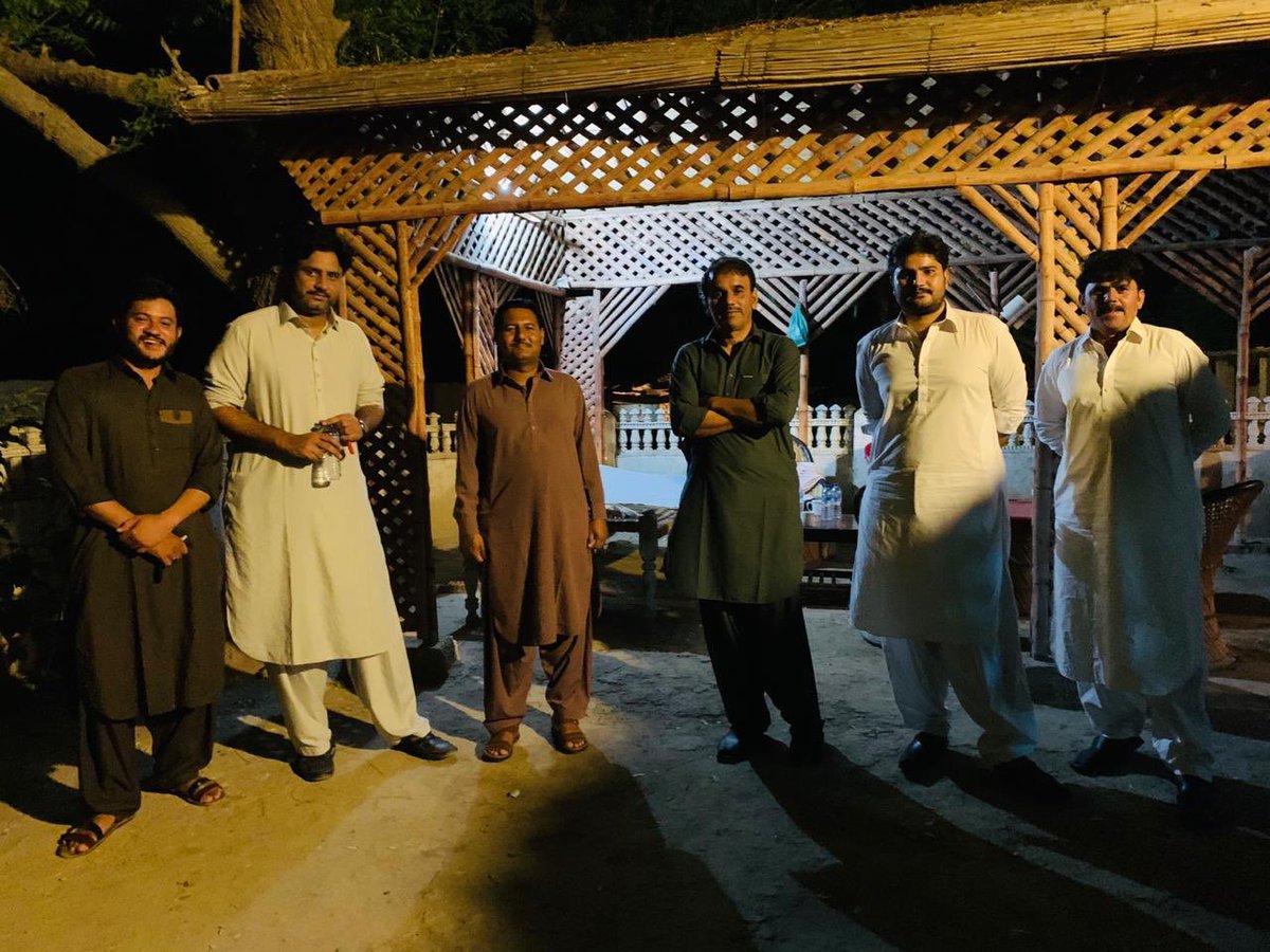 banbhan_raza's tweet photo. Tonight Dinner at #Sangri House arranged by our dear friend @Sangrisaeed at his village #Magarji Near #PirGoth Khairpur. @PerveizAhmed @AsifRaz82716245 @AbdulGh16751117 @banbhanaamir https://t.co/alirgq14EJ