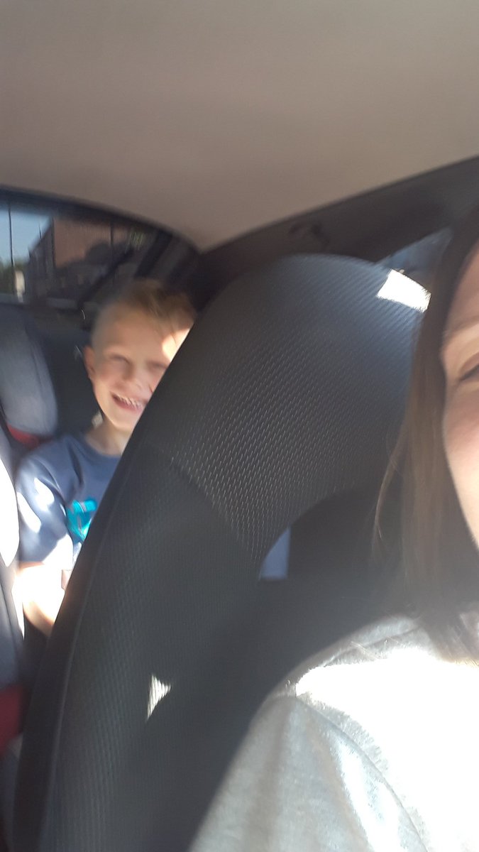 LinseyMyers's tweet photo. Just turned him forward facing, we got to age 6 rear facing though, even in my teeny tiny car π Think he loves his new Axkid BigKid booster seat #AxkidBigKid #Axkid #ArriveSafe #Safe #UltraSafe #Booster #HighBackBooster #Car #Toyota #Celica https://t.co/VGZRG2VjPw