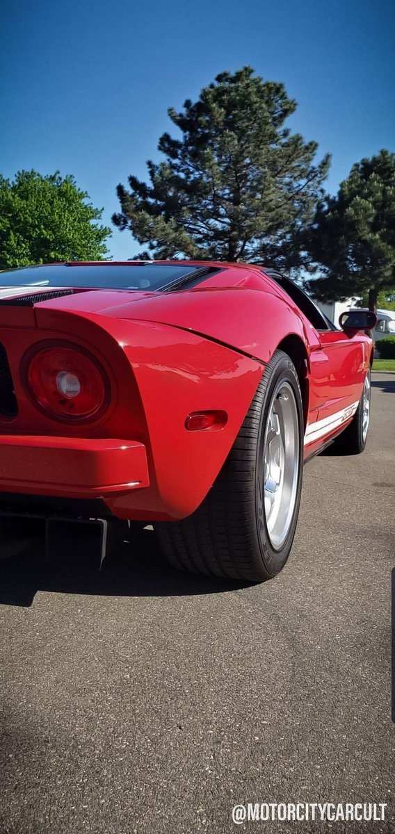 PuppiesNmuscles's tweet photo. Check out my car page on here @MCCarCult also known as MOTORCITYCARCULT on all other platforms including instagram and tiktok! #cars #fordgt #ford #sundayvibes https://t.co/7wj1t01C5p