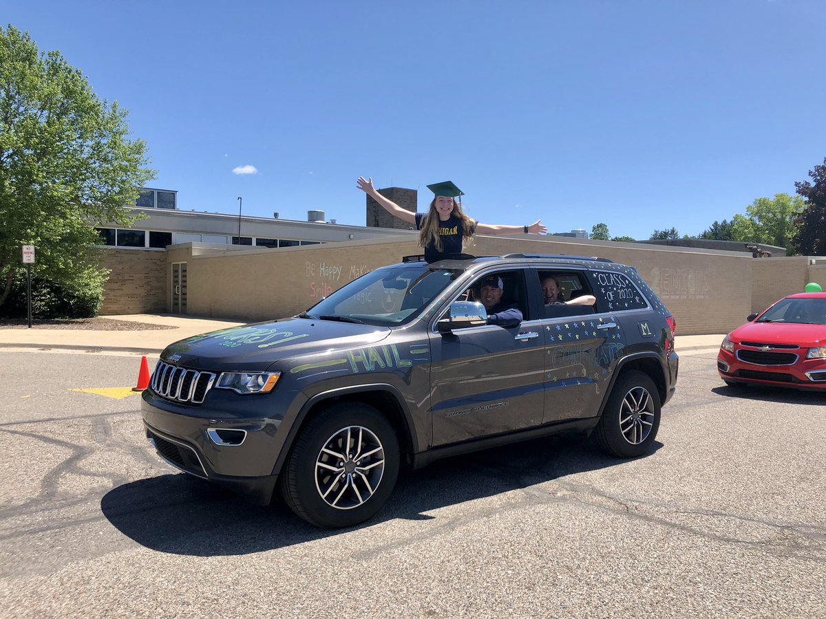 Molly Gezon tweet media