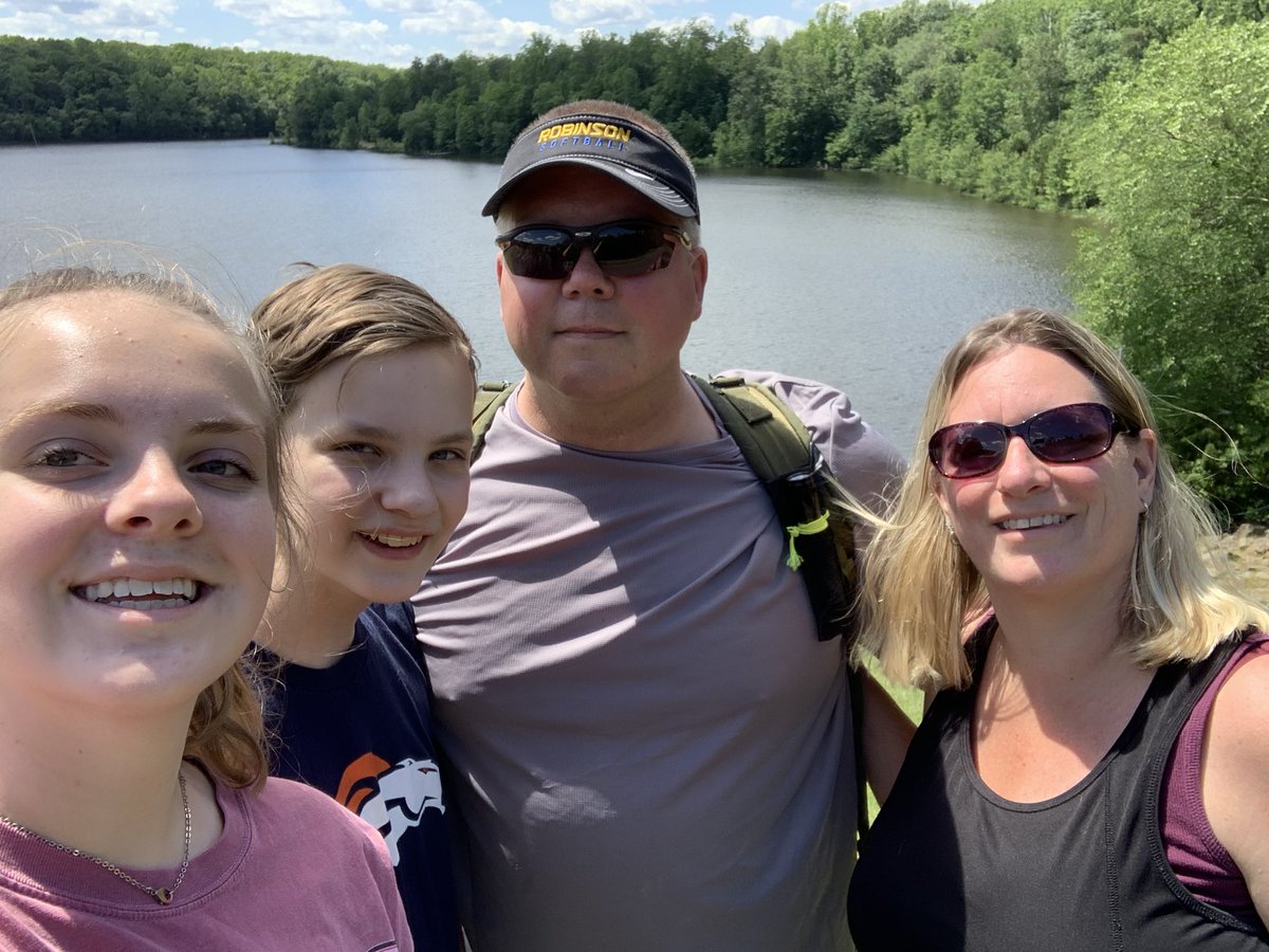 a_krellwitz's tweet image. What a beautiful day for our virtual JDRF One Walk to End Diabetes! 
Thank you to all who supported and who have made a donation. FYI: donations today will be matched! 
#WillPower #StrongerTogetherDMV #TypeOnetoTypeNone #UnstoppableType

www2.jdrf.org/site/TR?fr_id=…