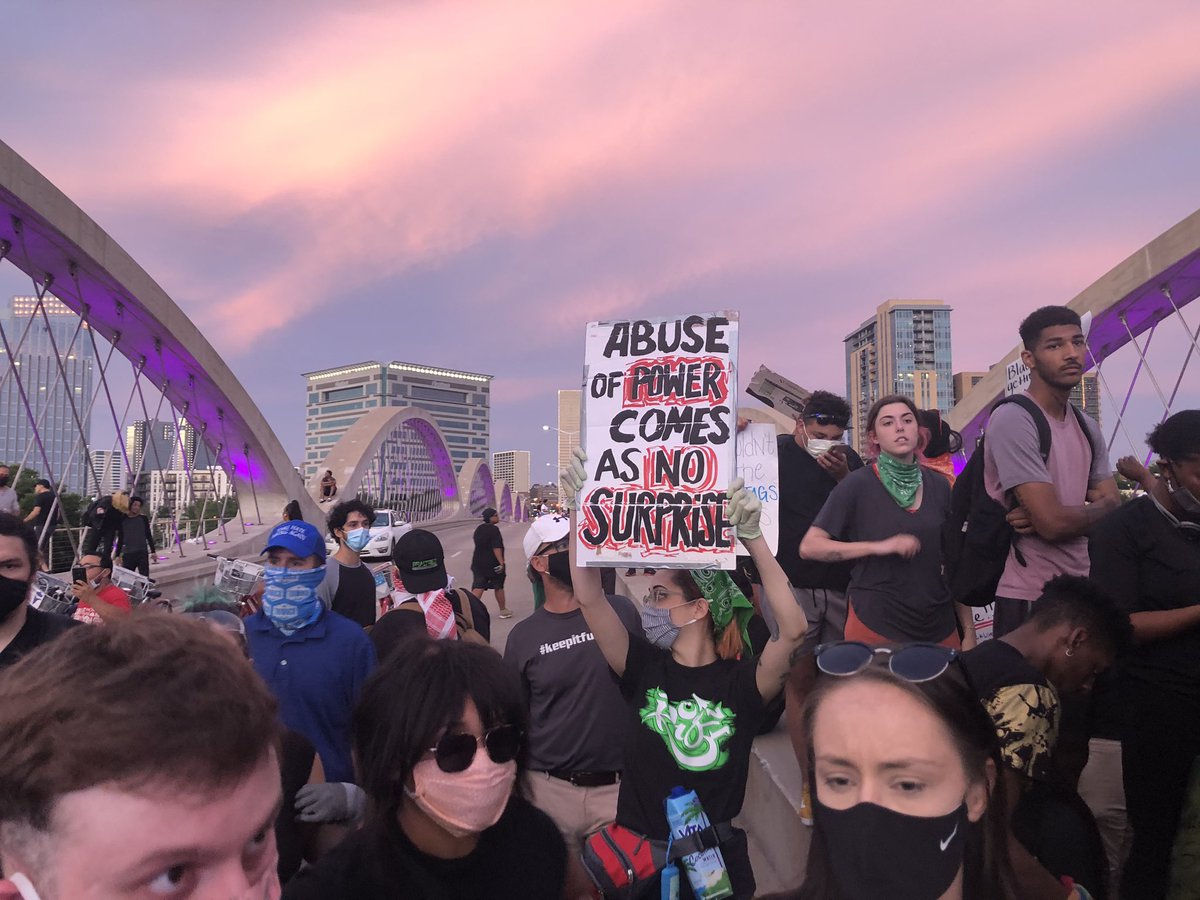 This protest in Fort Worth has still been completely peaceful. Police are blocking protesters path to West 7th, where many businesses and museums are.  #protests2020