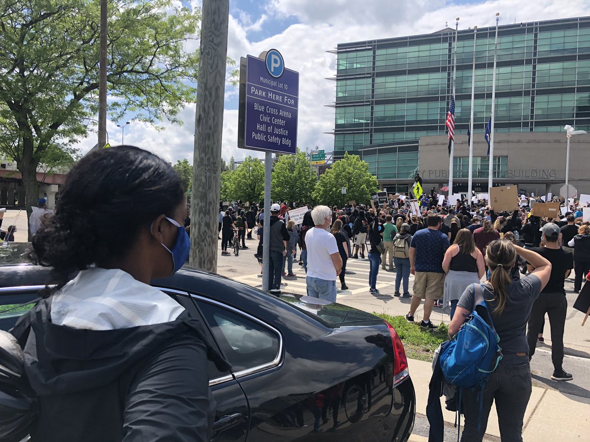 samraforsenate's tweet photo. This weekend we saw the strength and resolve of our community. Speaking up for justice and then coming together to rebuild. We are resilient and we are committed to justice for all. #rocstrong https://t.co/Lw8rQI0KEE