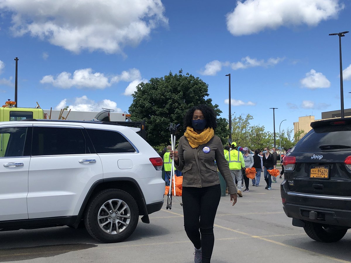 samraforsenate's tweet photo. This weekend we saw the strength and resolve of our community. Speaking up for justice and then coming together to rebuild. We are resilient and we are committed to justice for all. #rocstrong https://t.co/Lw8rQI0KEE