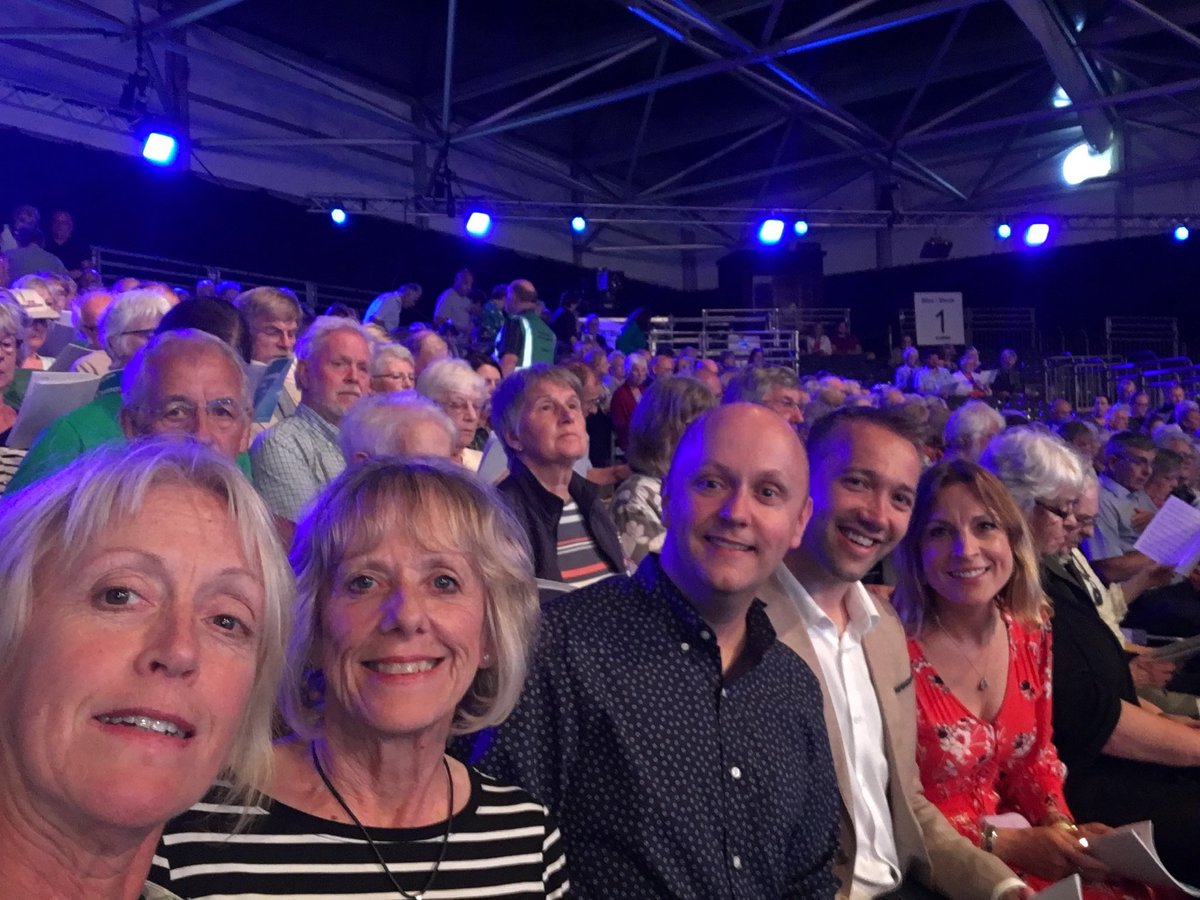 DorMorgan's tweet photo. @RhiannonTanlan We’ll meet again....#gymanfa https://t.co/0OYfFG9hh3