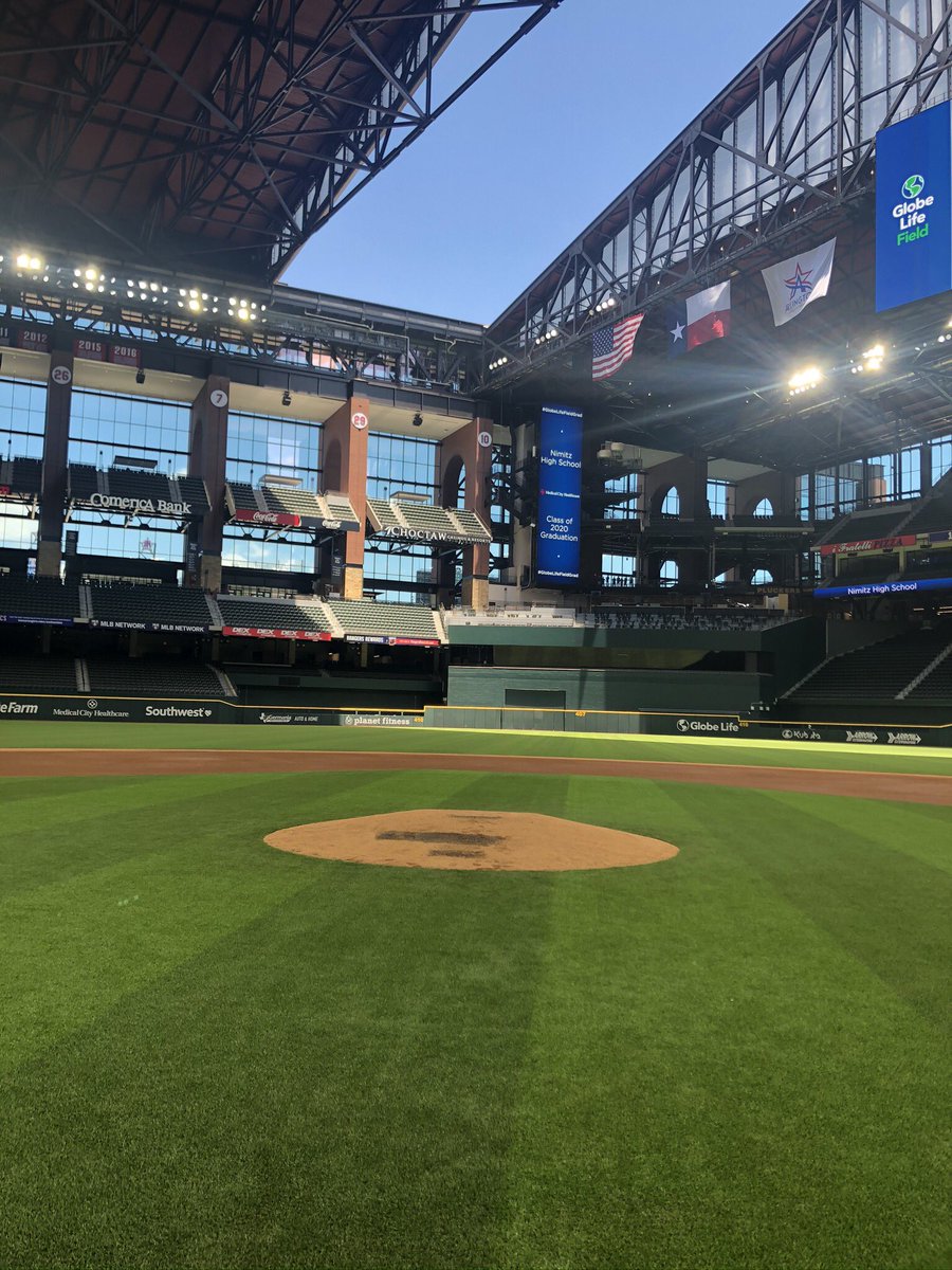 Samh80's tweet photo. Certainly a cool experience to be on the field for a graduation at Globe Life Field. https://t.co/FX2WEZN4Lz