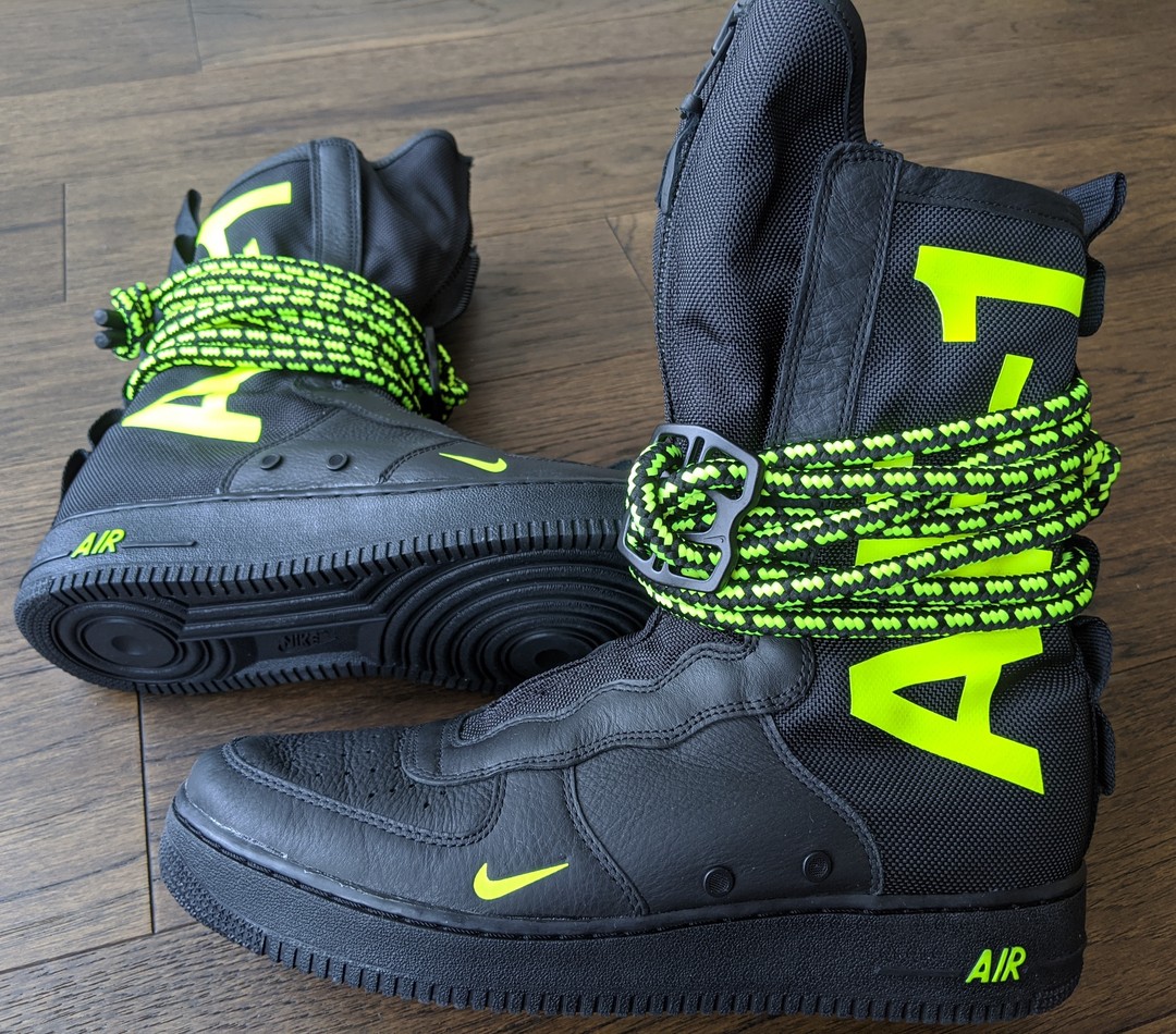 killervirgo's tweet photo. #SoleSunday - Nike SF Air Force 1 High .
.
.
#nike #nikeair #instakicks #igsneakercommunity #sneakerheads #sneakerhead #sneakerfiend #todayskicks #kotd #nicekicks #nikeairforce1highboots #nikeairforce1 #airforce1high #airforce1 #sfairforce1 #sfairforce1high: https://www.instagram https://t.co/PlQlHPTGwm