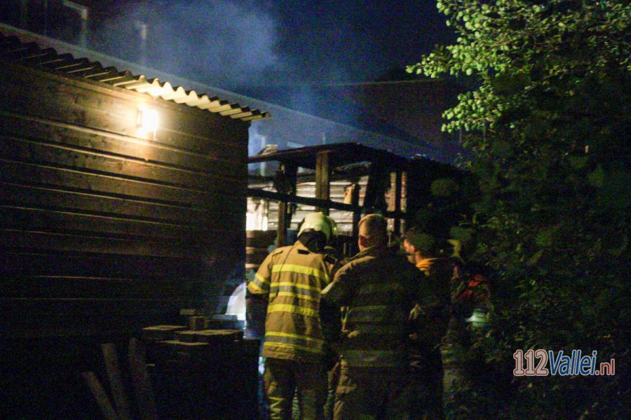 Schuur in brand aan de Kamerdalseberg in #Amersfoort. 112Vallei.