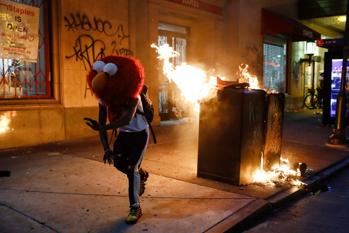 malonebarry's tweet photo. This image from Philadelphia by AP's @apmrourke. https://t.co/Okp5qq6qA6