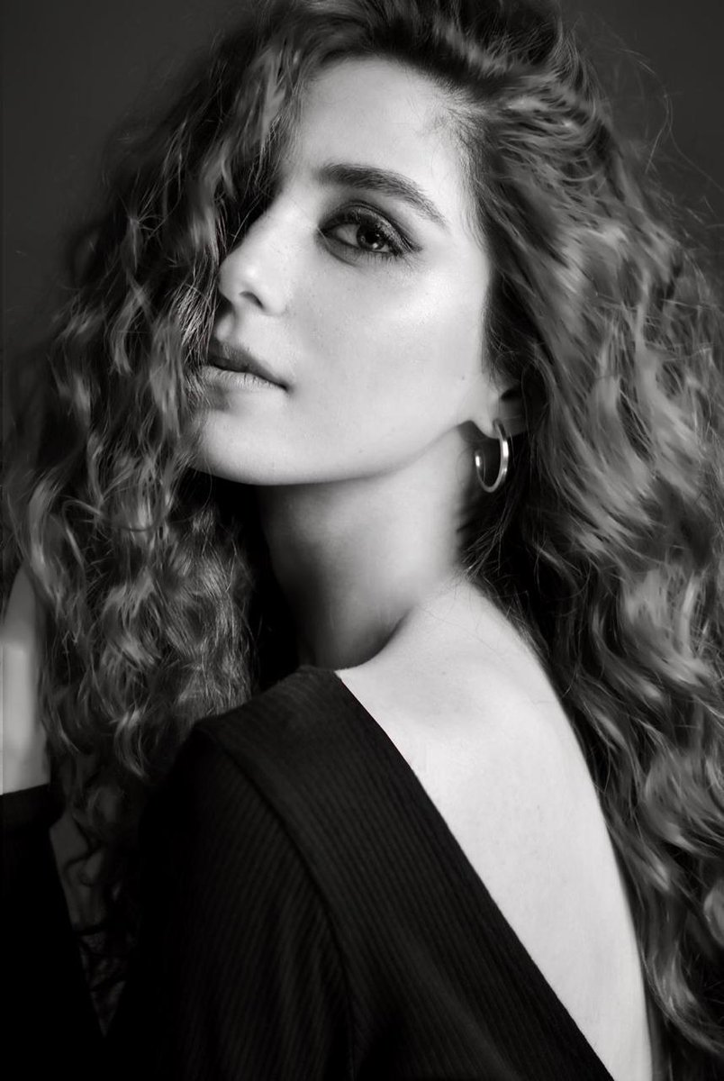 mayaali07's tweet image. ♣️
@shakeelbinafzal 
 @yash645
#ShoaibKhan
#chapterfour