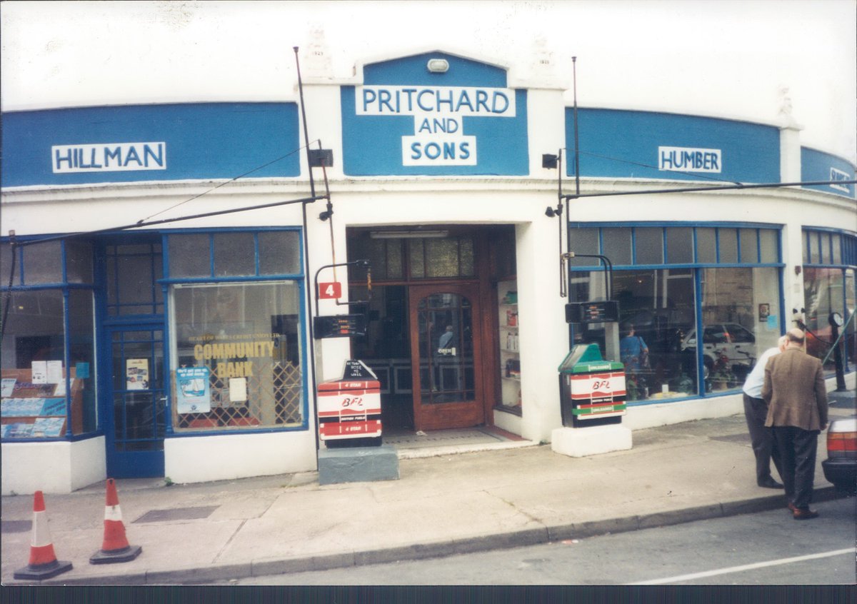 Day 161 of  #petrolstationsBFL, Pritchard & Sons, Llandrindod Wells 1998  https://www.flickr.com/photos/danlockton/16255875912/  https://www.flickr.com/photos/danlockton/16255878352/An amazing art deco-ish 1929 garage. The Rootes Group lettering—Commer, Hillman, Humber, Sunbeam (no Singer, so perhaps pre-1956) has been preserved.