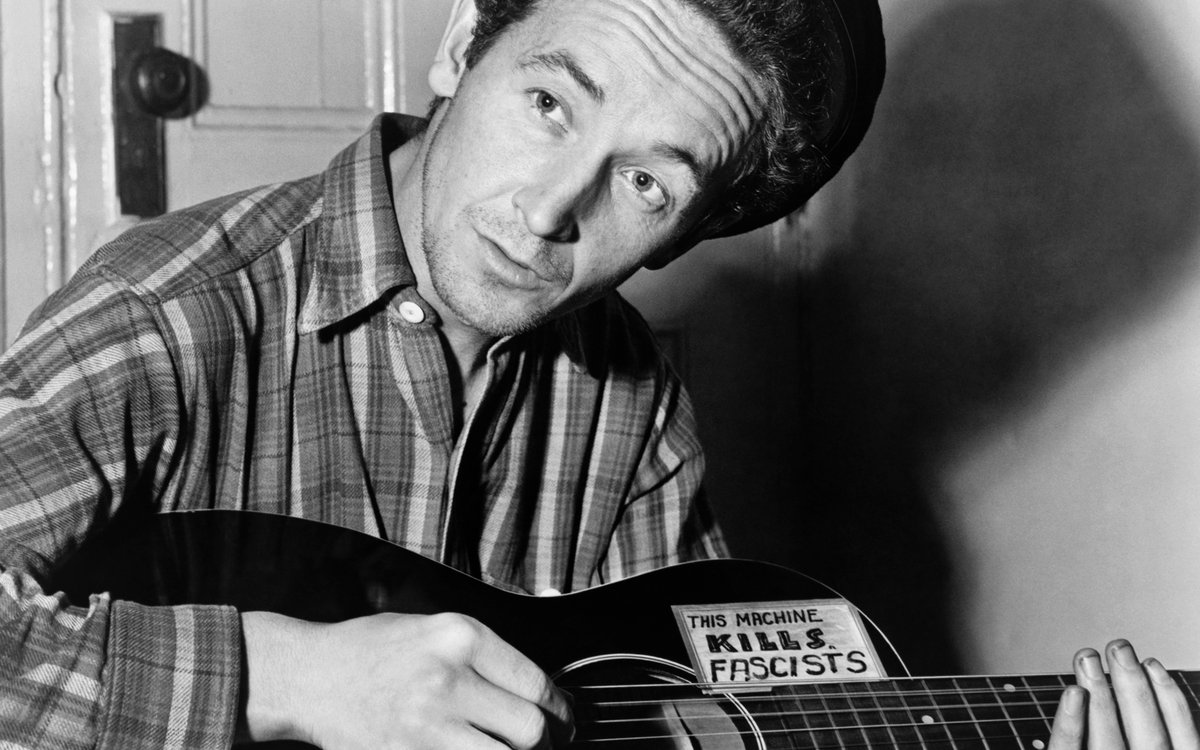 llanga's tweet image. I would like to report a terrorist.

#WoodyGuthrie #IAmAntifa #IAMANTIFASCIST