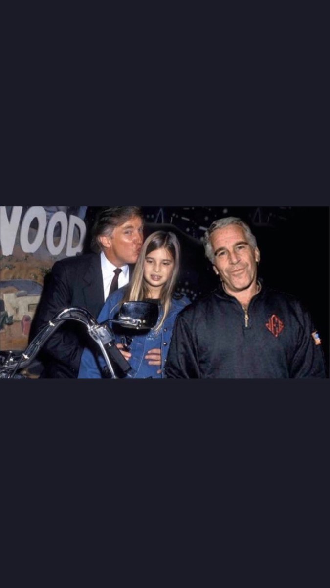 Bexmous's tweet photo. Smh If you guys are trump supporters, idk what to say 
#Anonymous https://t.co/EkeRqEk5aU
