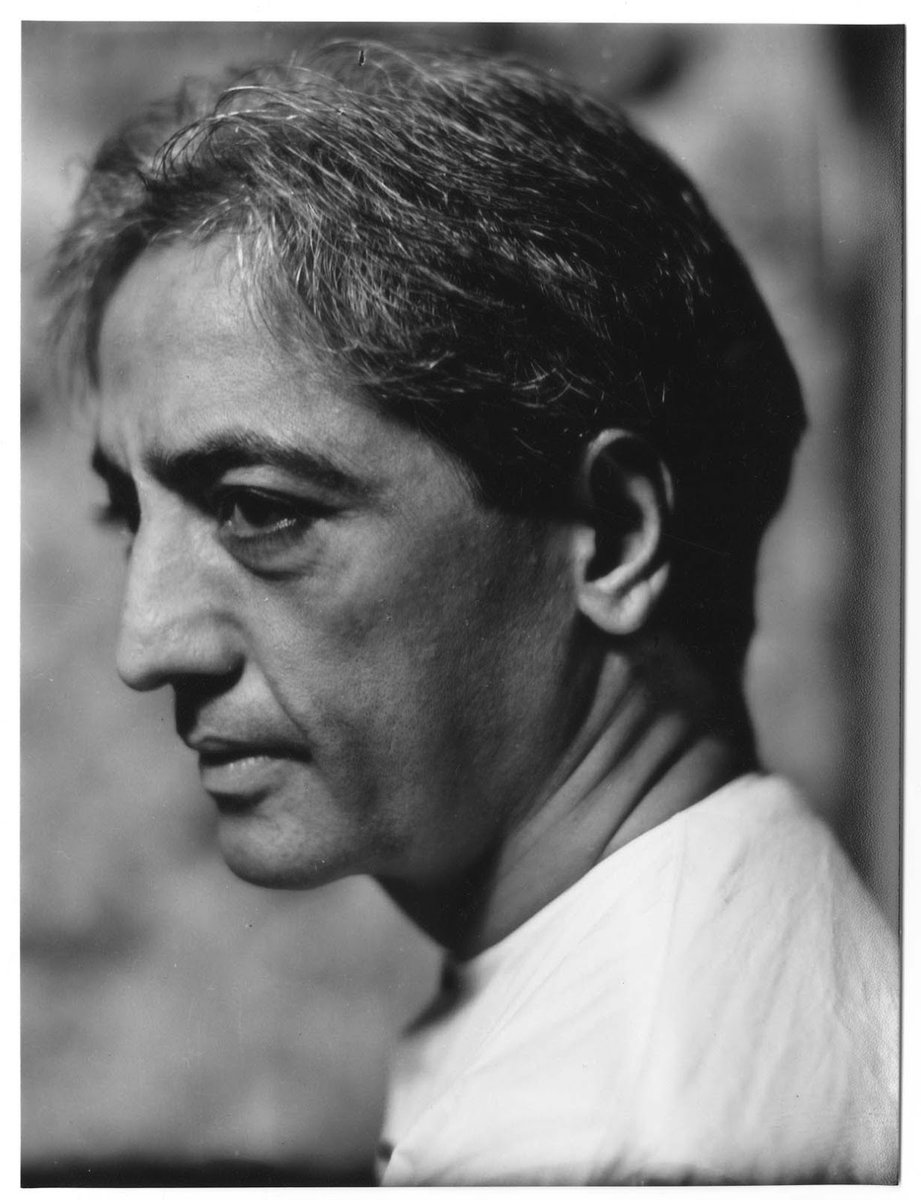 psicofiloedu's tweet photo. No es saludable estar adaptado a una sociedad profundamente enferma.

krishnamurti Jiddu
#saludable #sociedad #adaptación #enfermo #profundo #ser #humano #vida #pensamientos #reflexiones #frases #filosofia #psicologia #krishnamurtijiddu #psicofilo https://t.co/eMetshZ3A8