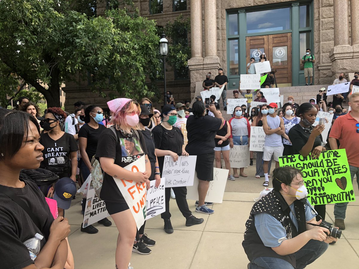 This Fort Worth protest is extremely organized. Leaders encourage people to stick together, not “get crazy,” not destroy anything and look out for each other. An organizer talked with cops earlier about where they would march.