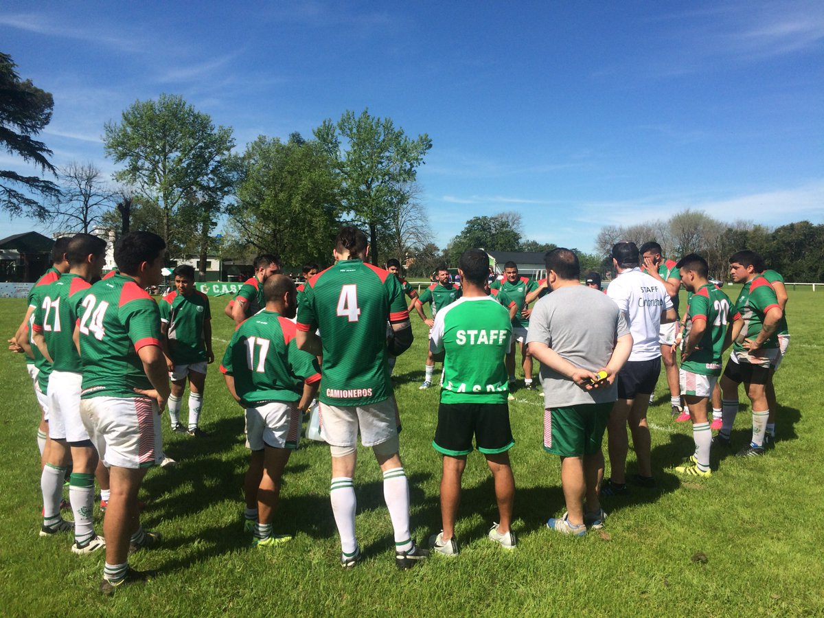 casdcamioneros's tweet photo. 🏈 #Rugby: "Ganamos un campeonato y estuvimos cerca dos. Siempre los peleamos palmo a palmo. #camioneros está preparado para jugar en URBA, tiene todo: cancha, estructura y equipo, pronto se va a dar". Manuel Bampini
🙏 #QuedateEnCasa 
🚦 Nosotros Informamos https://t.co/vGPu7FnNZF