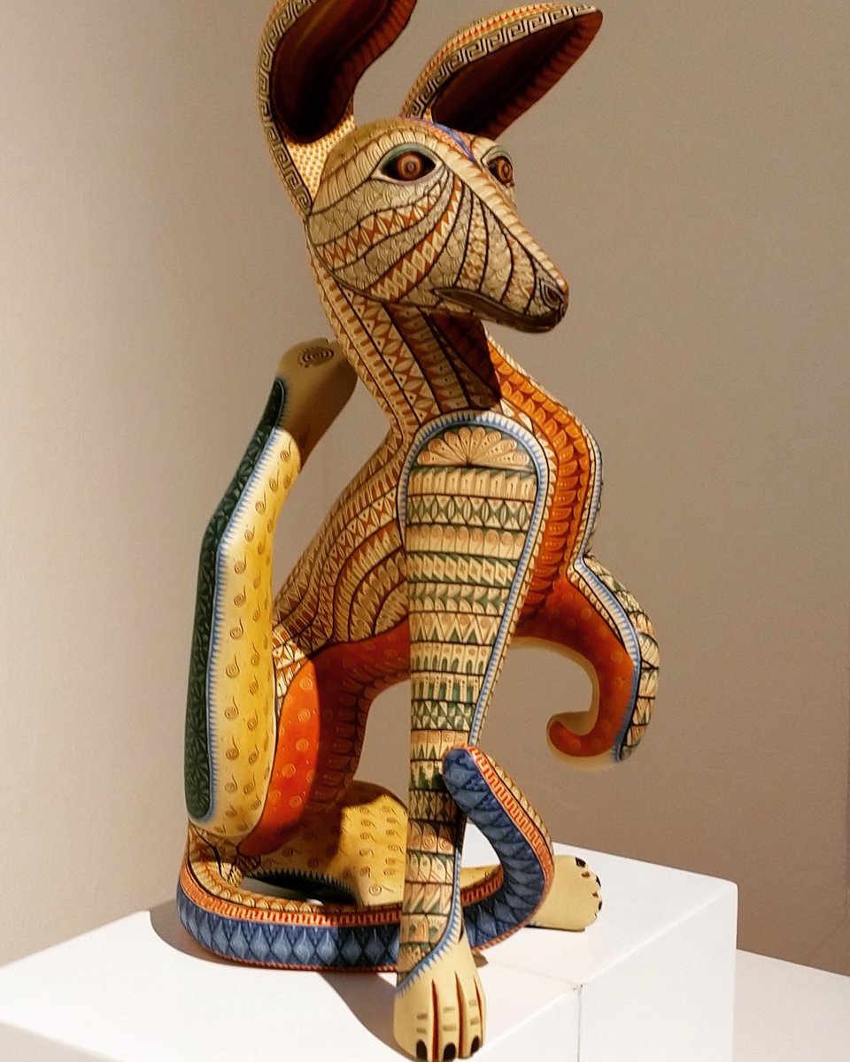 jorgegrero's tweet photo. Hermoso can de Jacobo Ángeles, el detalle, la composición, el movimiento son fantásticos!!
.
.
.
#art #sculpture #alebrije #Oaxaca #jacoboangeles #mexicanart #arte #escultura #armadillo #Cholula #Puebla https://t.co/qwk613ZV8a