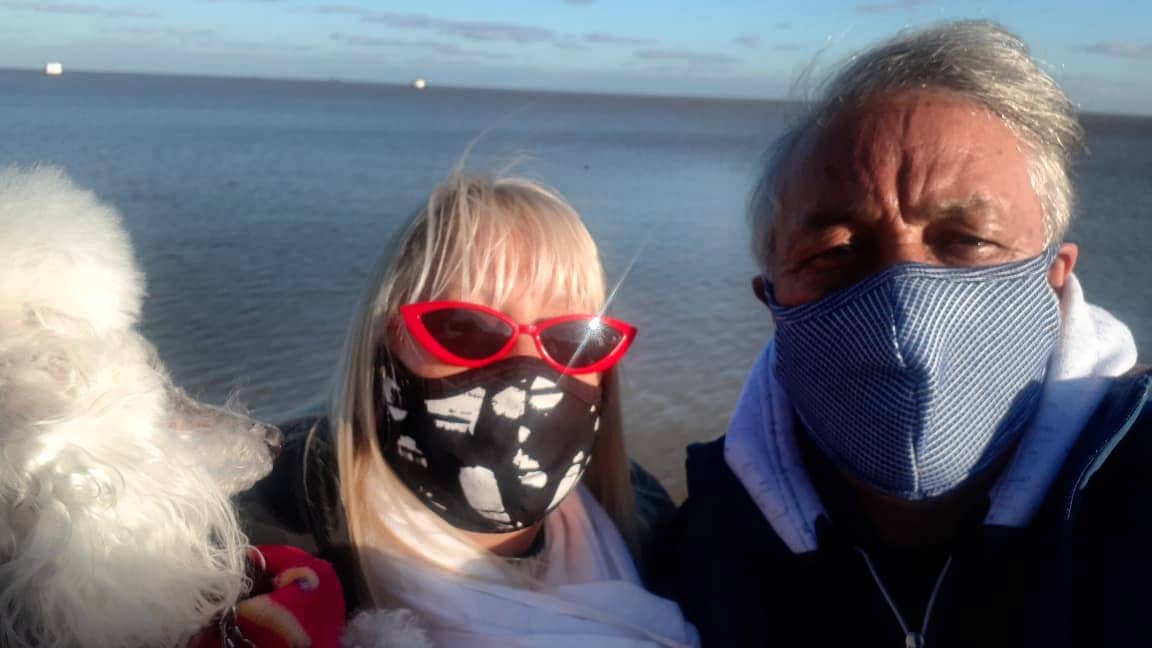 JosephinaStella's tweet photo. Domingo.
Un pequeño paseo!!!!!!
#31Mayo
#domingo #domenica #sunday 
#paseo #rio #river 
#tiempodecoronavirus 
#costanera 
#yomecuido 
#vosmecuidas
#NosCuidamosEntreTodos 
#mascarillasparatodos 
#mask4all 
#mask4allchallenge
#josephinastella 
#jorgezárate https://t.co/rRaWsrrowO