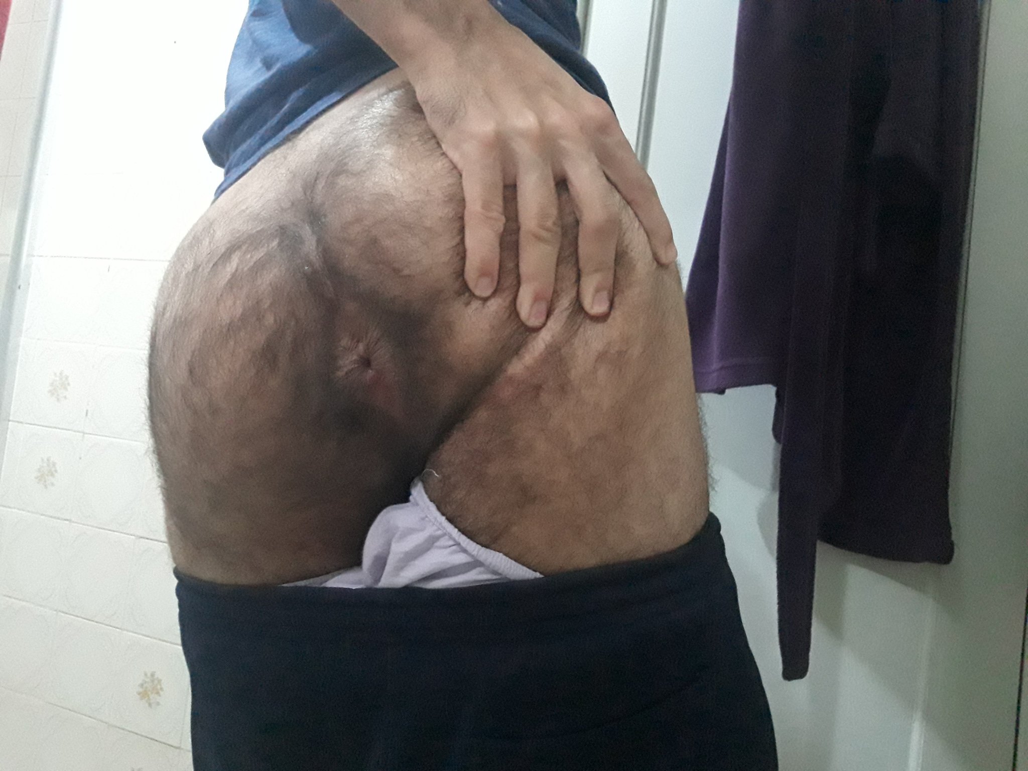 Dear COVID-19,

Please go away so somebody can fuck me in the ass.

Thanks in advance,
Mike.

#ass #anal