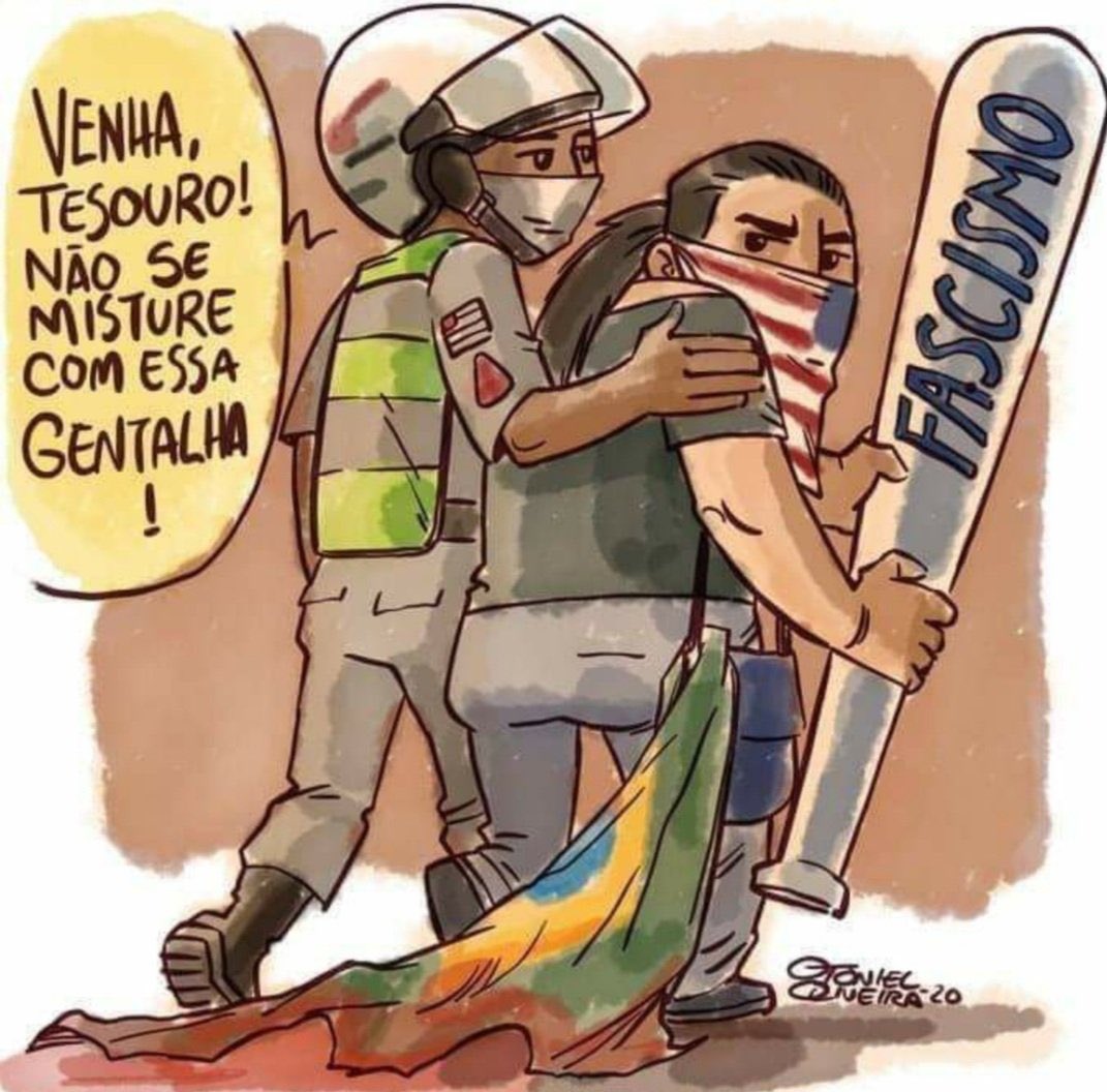 NonLacerda's tweet photo. Melhor foi a resposta: “Só eh considerado arma branca se for usada”

#Fantastico #ForaBol卐onaro https://t.co/PK3vbrU5zm