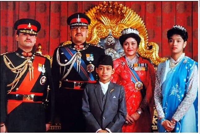 RONBupdates's tweet photo. आज जेष्ठ १९ - दरबार हत्याकाण्ड भएको १९ बर्ष: Tribute to late king Birendra family. ❤️

हार्दिक श्रद्धाञ्जली 🌹 #WeMissYou https://t.co/XSORA016wM