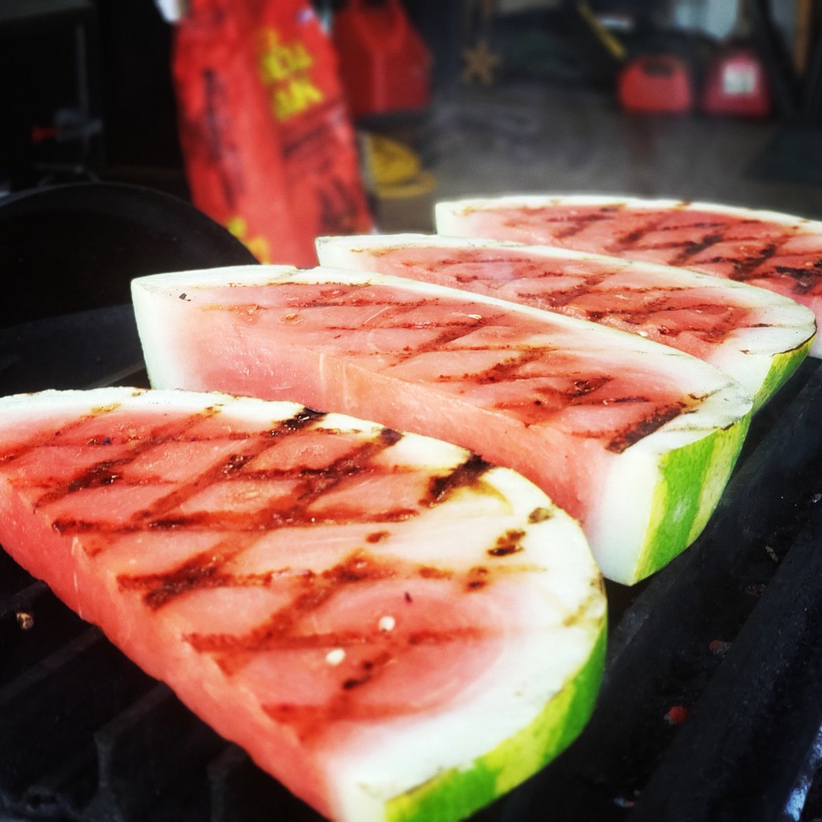 FergoliciousBBQ's tweet photo. Suns out, watermelon out! Grilled off some seedless watermelon sprinkled with some honey powder from @kcgrillingco & grilled on the @GrillGrate over @ROCharcoal on my 18 @WeberGrills kettle. Money!
#bbqlife #kcgrillingco #royaloakcharcoal #webergrills #watermelon #honeypowder https://t.co/WtWj6r69Dd