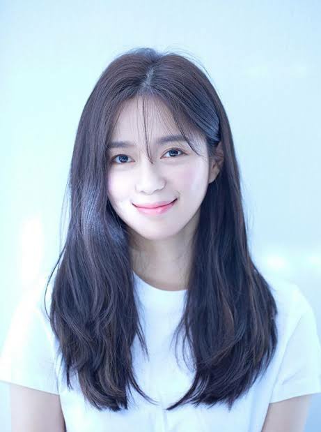 13. Lee Elijah. I know she's been playing villain for some drama but but she's so pretty, I like her. Seen her too in running man and she's totally different from the character she played. Please, maybe??  #AhnBoHyun  #BravoHyun  #안보현  #LeeElijah