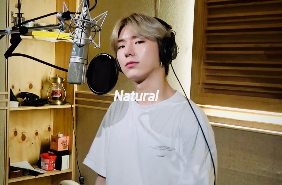 So since Kihyun is about to drop his Natural cover today which is one of my favourite song of Imagine Dragon. I'm going to do analysis of the song!