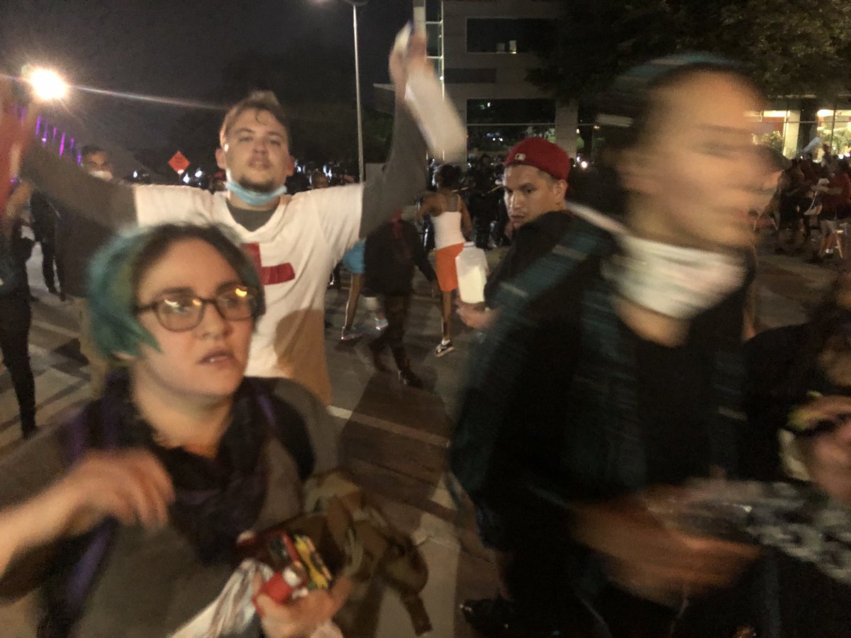 Chaos as Fort Worth police keep pushing protesters down west 7th.