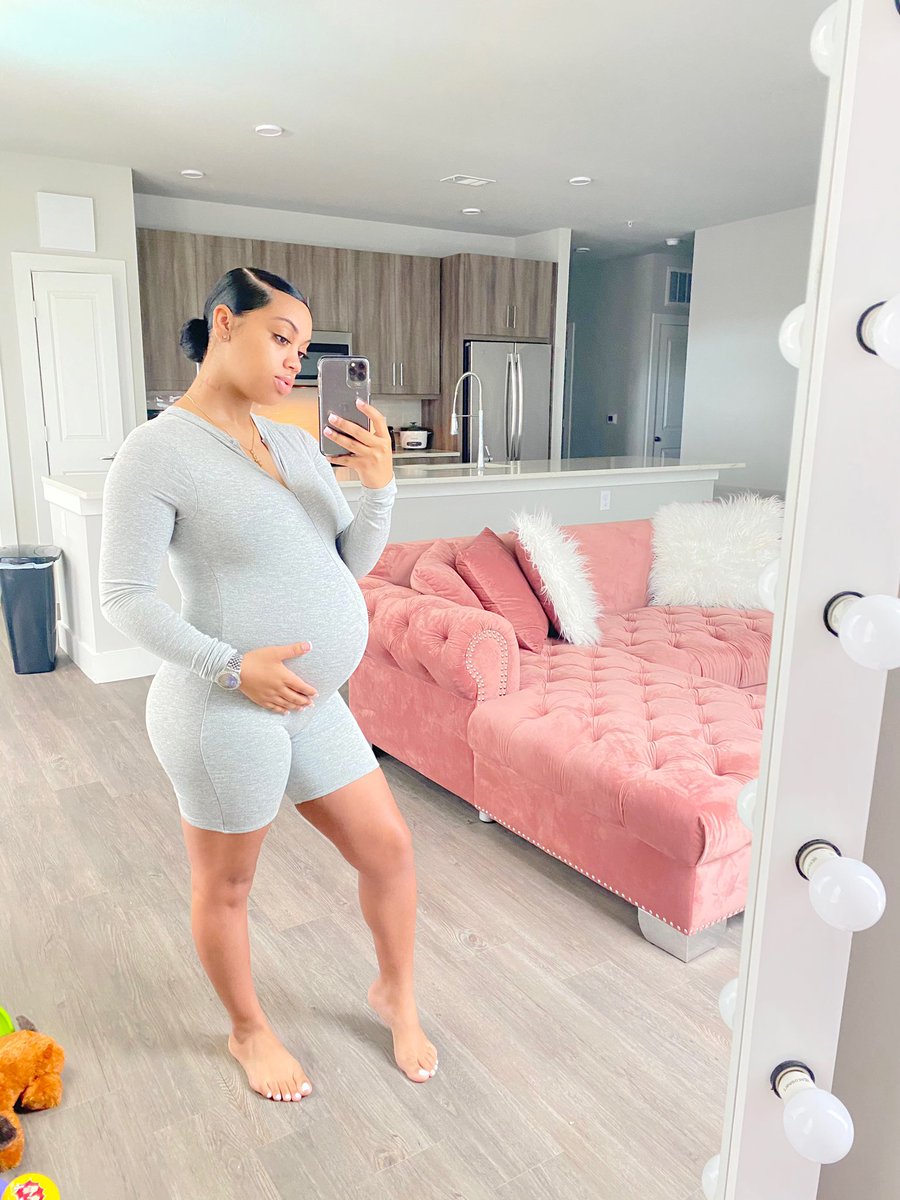 lifeof_jaliyah's tweet photo. Almost to the finished line💙 https://t.co/bxMi9J0X6i