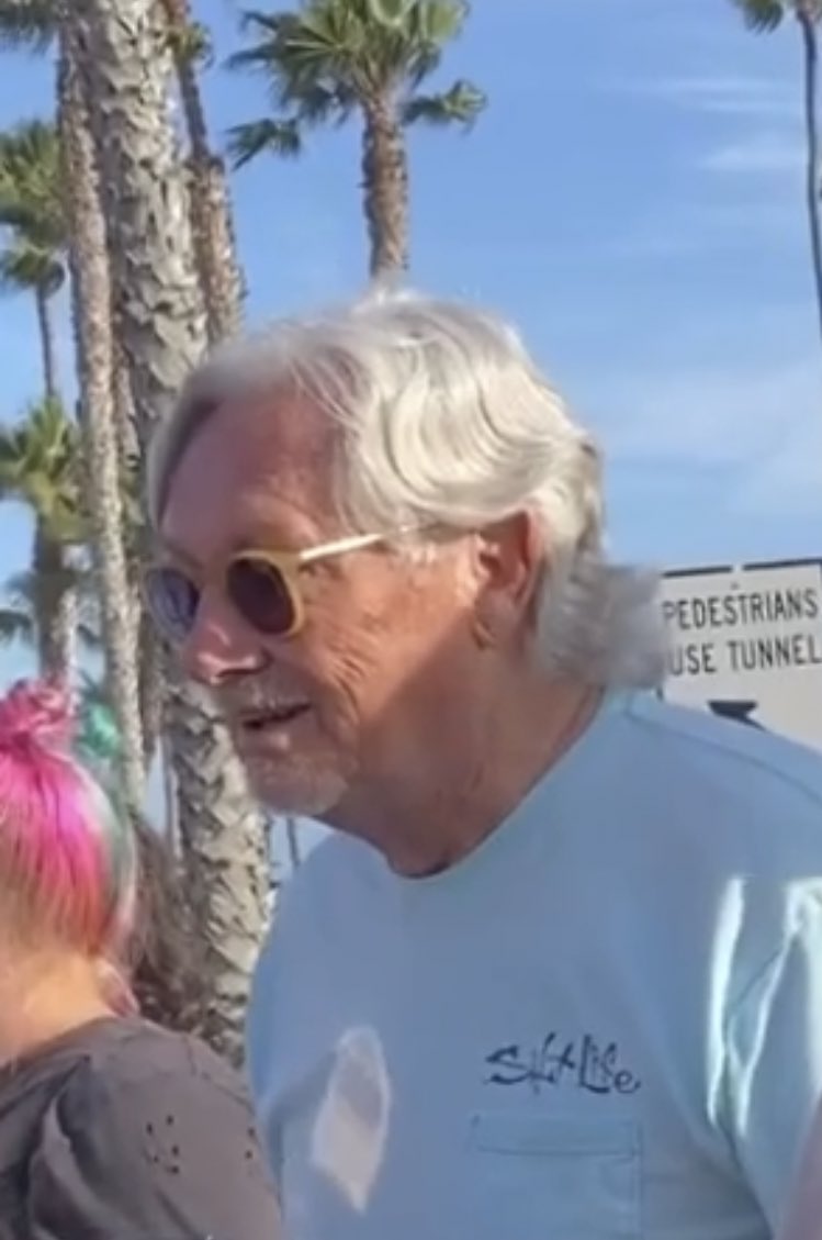 soupinbag's tweet image. ANYONE THAT WAS AT SAN CLEMENTE PROTEST!!! these two men tried talking to me and other people and seemed to want to instigate violence. had a lot to say that seemed to allude to white supremacist thinking. anyone have any info?